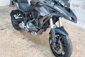 Benelli TRK 502 STRADALE 2018