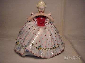 Statuina dama ceramica Ron-zan