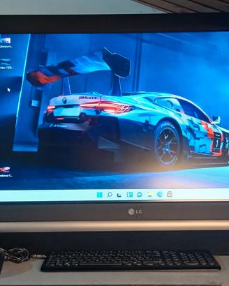 PC LENOVO CON MONITOR DA 37 POLLICI.