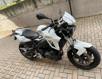 BMWF800R