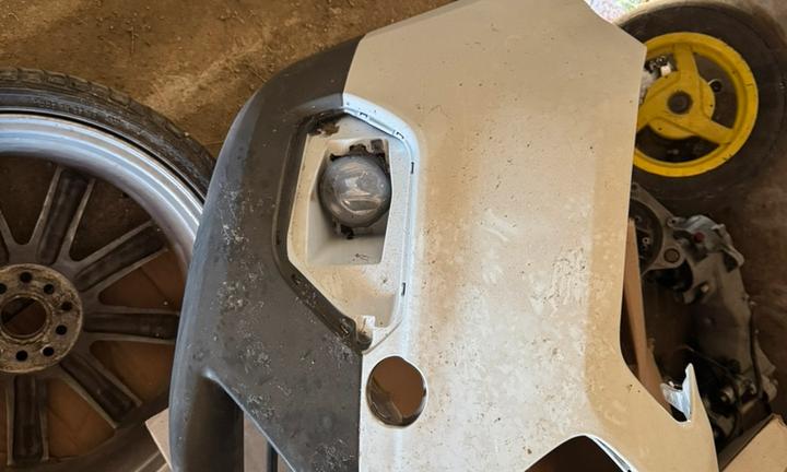 Paraurti ford courier