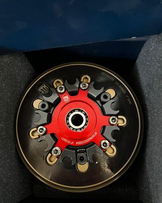 Frizione antisaltellamento STM per yamaha r1 2015