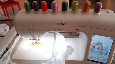 Ricamatrice Brother innovis V3