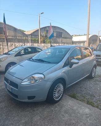 Fiat Grande Punto 1.3 MJT 75 CV 5 porte Dynamic