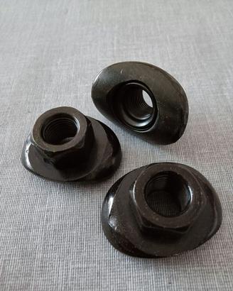 Dadi per ruota Mehari - 2 CV - Dyane.....