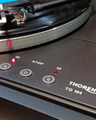 Thorens TD-104 Piatto Manuale Trazione A Cinghia