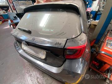 Yaris. 2022 Ricambi o intera ! Doc.ok !