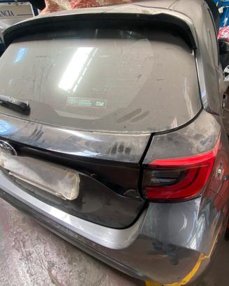 Yaris. 2022 Ricambi o intera ! Doc.ok !