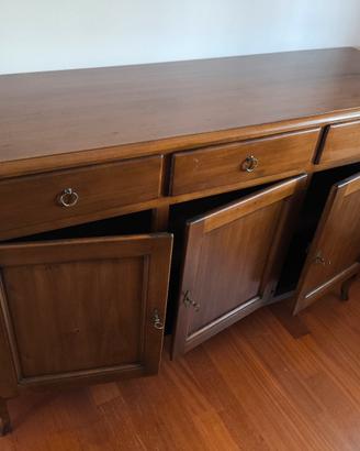 Credenza in noce massello, stile arte povera