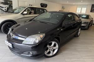 Opel Astra 1.6 BENZINA NEOPATENTATI