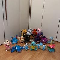 Lotto di peluche pokemon