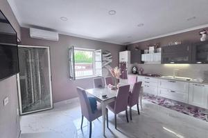 CASA SEMINDIPENDENTE A CASANDRINO