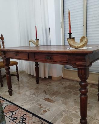 Tavolo antico in legno massello firmato Campari