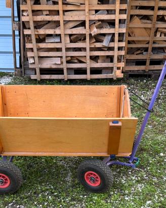 Carretto in legno