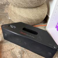 Beats by Dre boombox