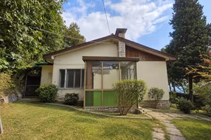 CASA IMMERSA NEL VERDE A FIETTA - VENDITA NUDA P