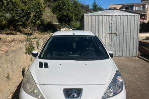 Peugeot 206 plus