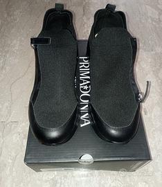 Sneakers calza Primadonna nere con zeppa - 39