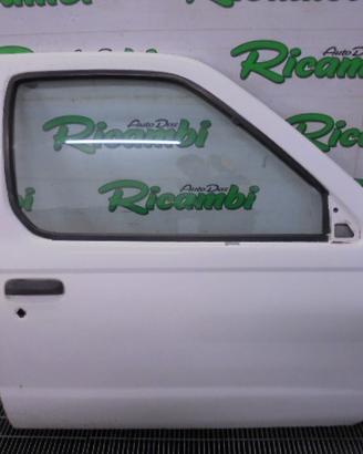PORTA DESTRA NAVARA - KING CAB D22 ANNO 2003