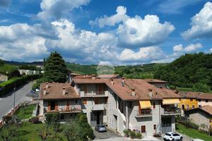 TRIFAMILIARE A MARANO DI VALPOLICELLA