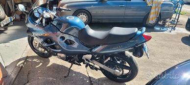 Gsxf suzuki gran turismo 750