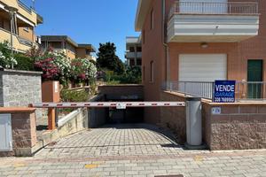 Rif.V205| garage follonica