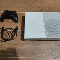 Xbox One + controller e cavi