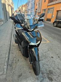 sh 125
