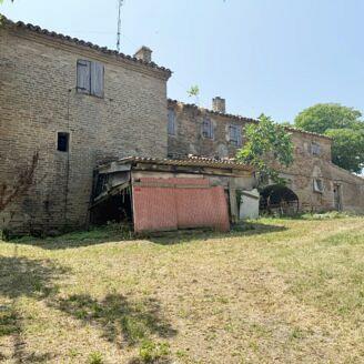 Rudere con ampio terreno, N/348 - Vista 2