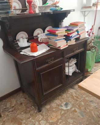Credenza arte povera