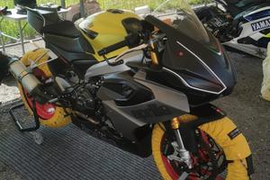 Aprilia RS660 da pista