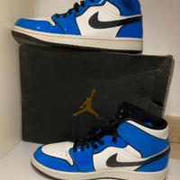 Air Jordan 1 mid blue