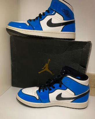 Air Jordan 1 mid blue