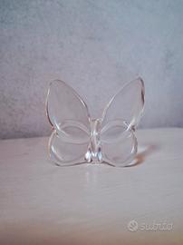 Farfalla in Cristallo – Elegante Punto Luce