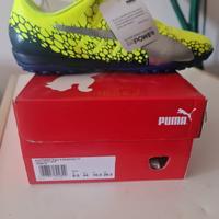 Scarpini da calcetto