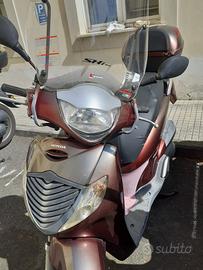 scooter honda SH 150.