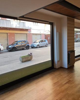 Lanciano centro, elegante locale commerciale 175mq