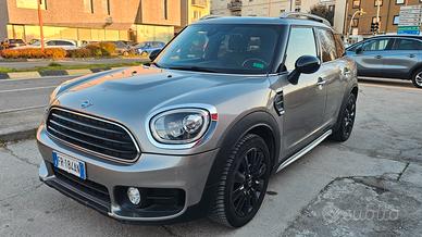 Mini Cooper Countryman 2.0 D Hype
