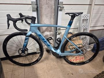 BH IAEROLIGJT 1.8  bici aereo