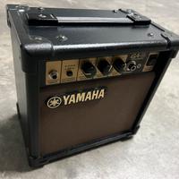 Amplificatore portatile chitarra Yamaha GA-10