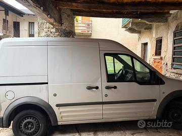 ford transit connect del 2010