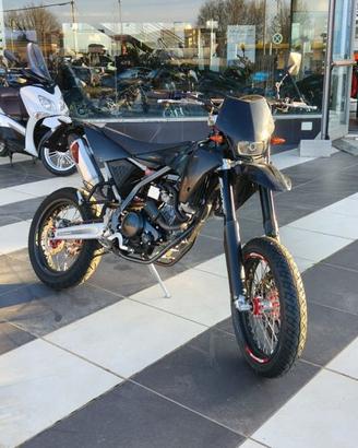 Fantic Motard 125 Casa