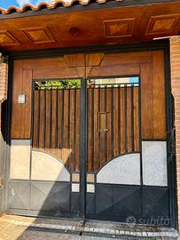 PORTONE IN LEGNO,MARMO E FERRO