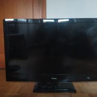 TV Haier LED da 32 pollici, modello LET32C430