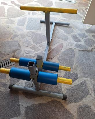 attrezzi per  palestra 
