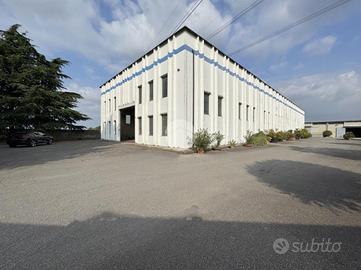 CAPANNONE A CASTREZZATO