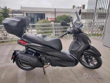 Piaggio Beverly Tourer 400 hpe