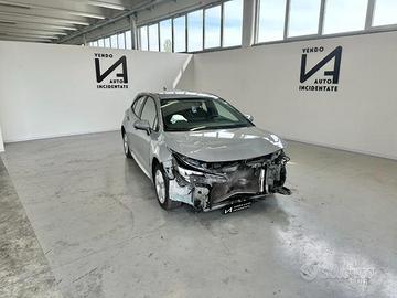 TOYOTA Corolla 1.8 HYBRID STYLE