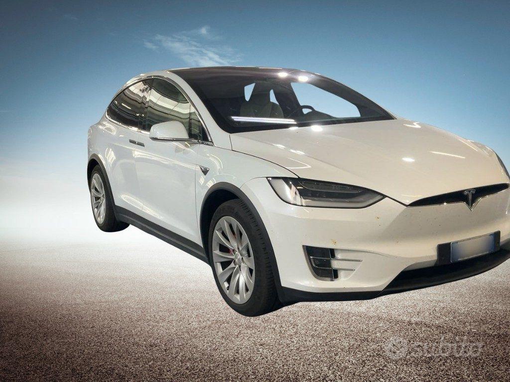 Tesla Model X 2020 photo 4