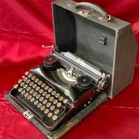 Seidel & Naumann Macchina d Scrivere d'Epoca Erika